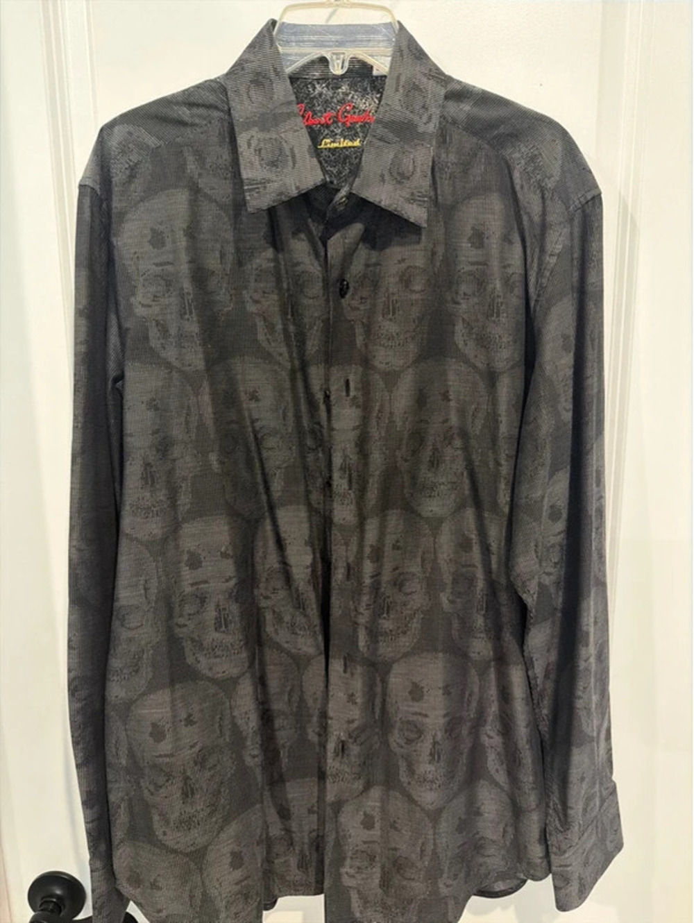 Robert Graham Limited Edition Men’s Skull Print Shirt Black Gray Long Sleeve